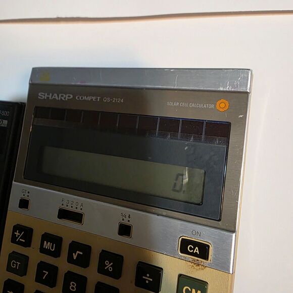 Vintage Calculator lot 80s 90s sharp Hewlett Packard Canon - Picture 3 of 9